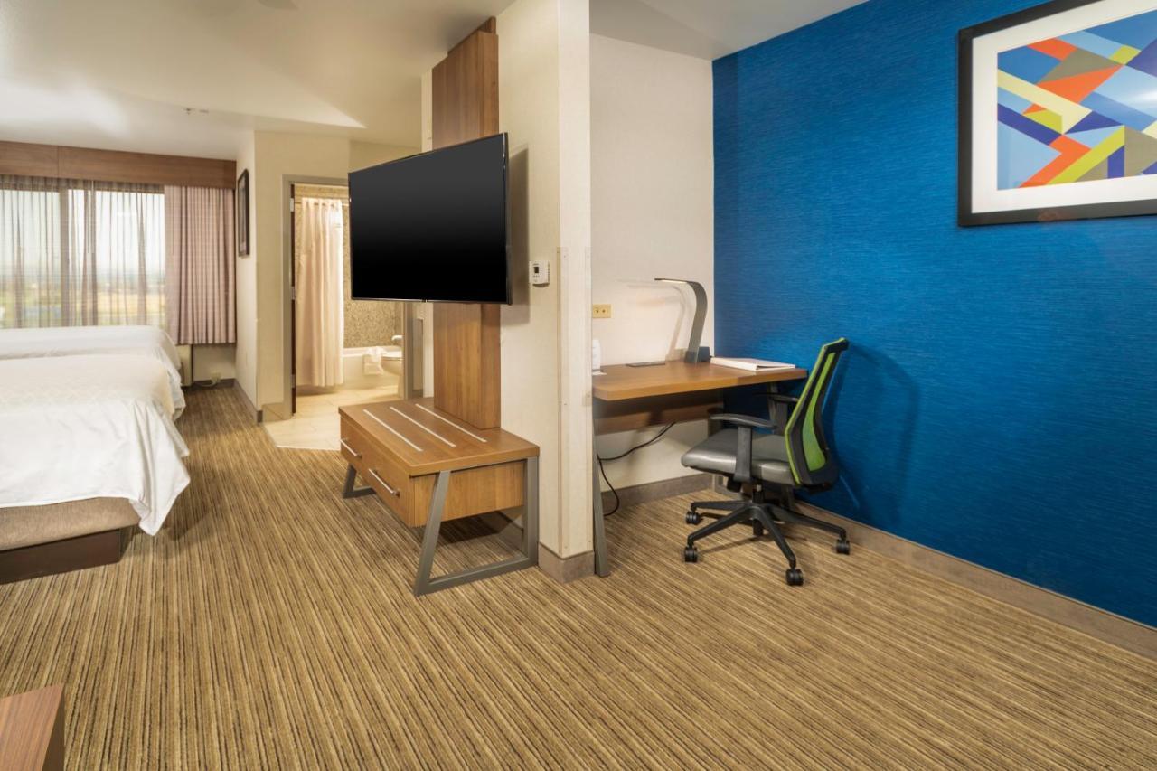 Holiday Inn Express Hotel & Suites Pasco-Tricities By Ihg Exterior photo