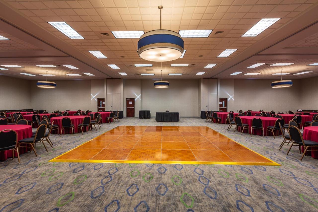 Holiday Inn Express Hotel & Suites Pasco-Tricities By Ihg Exterior photo